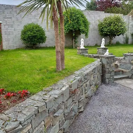 Cedar House And Country house Killarney